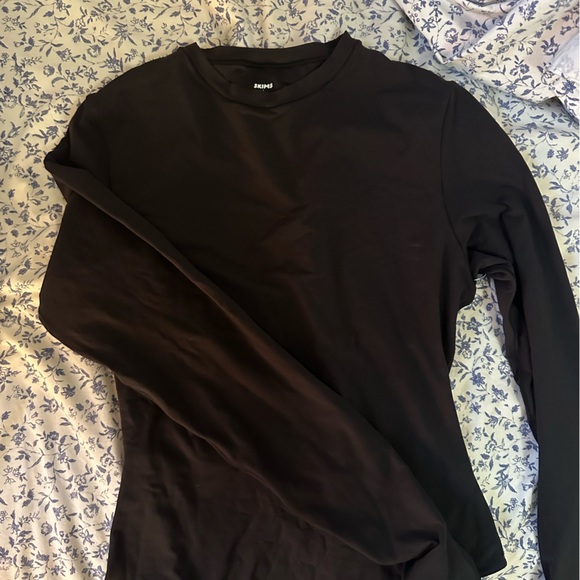 SKIMS Tops - skims bodysuit